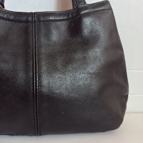 Vintage Liz Claiborne Leather Co. black genuine leather mini purse “After Hours” - Picture 5 of 16